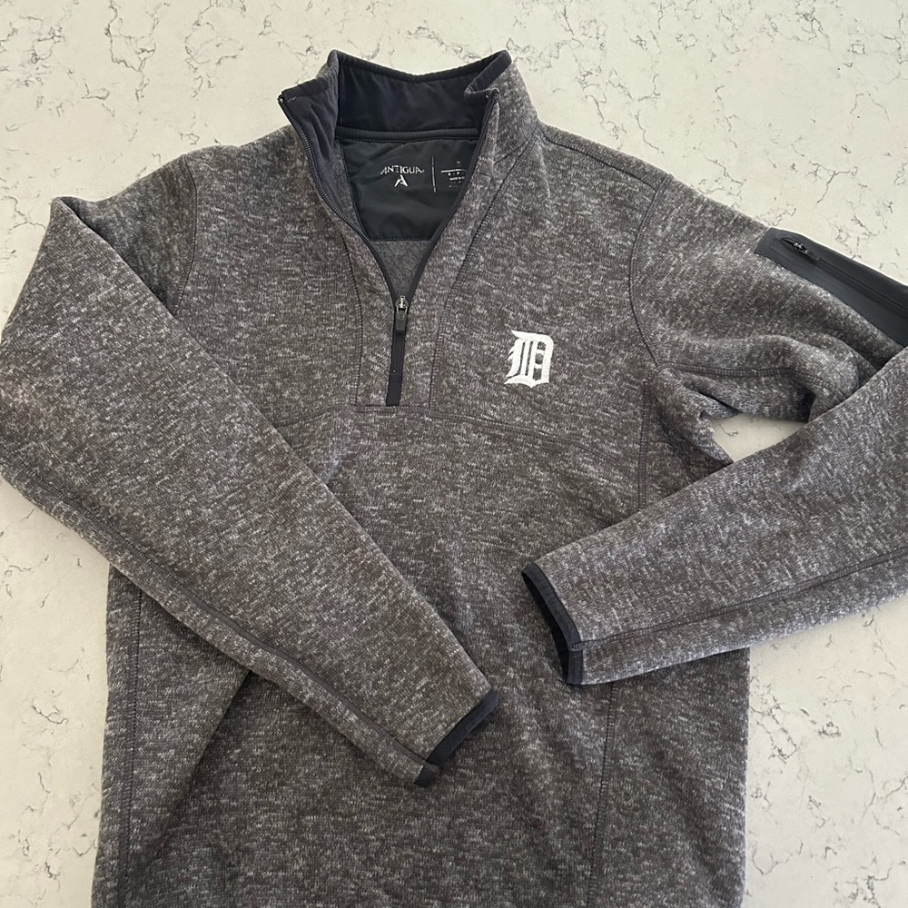 Detroit Tigers Antigua Men's Heather Gray Zip-Up Sweater